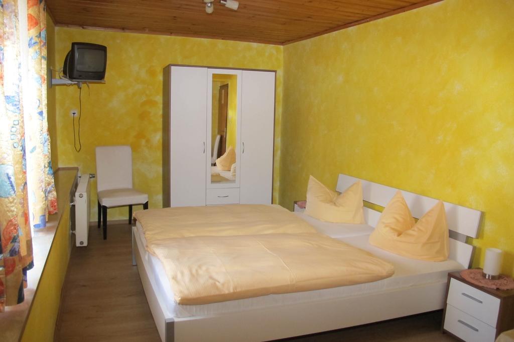 Hotel Garni Hauth Bernkastel-Kues Dış mekan fotoğraf